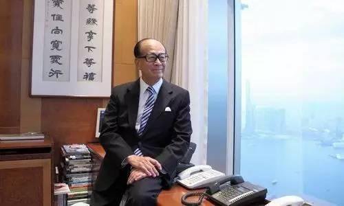 國寶級(jí)商業(yè)大佬的辦公室長啥樣？